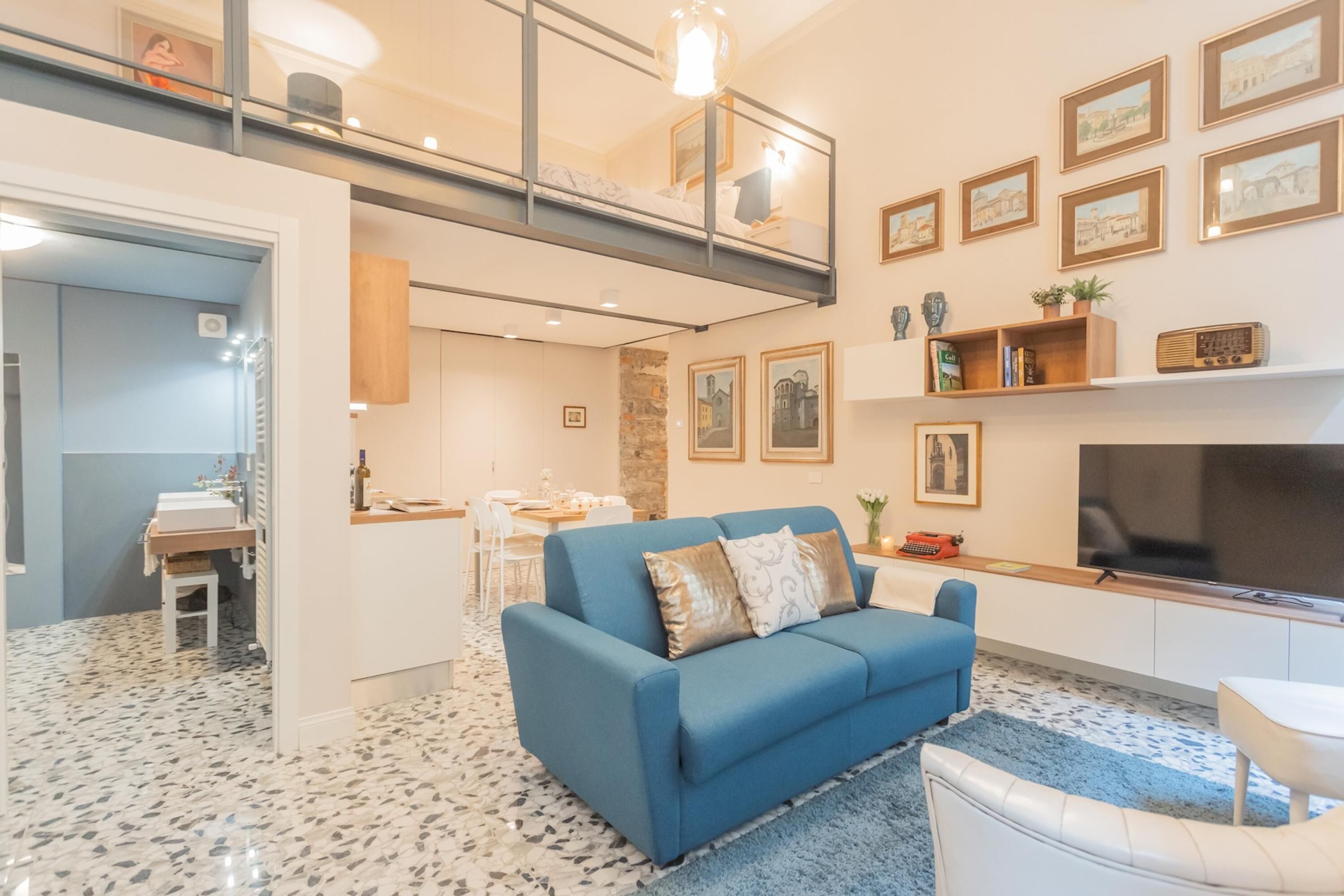 Cinque Giornate 70 Suites by Rent All Como