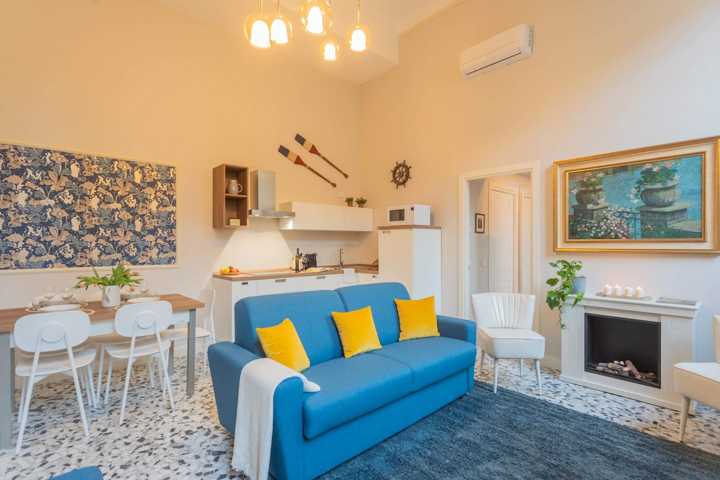 Cinque Giornate 70 Suites by Rent All Como