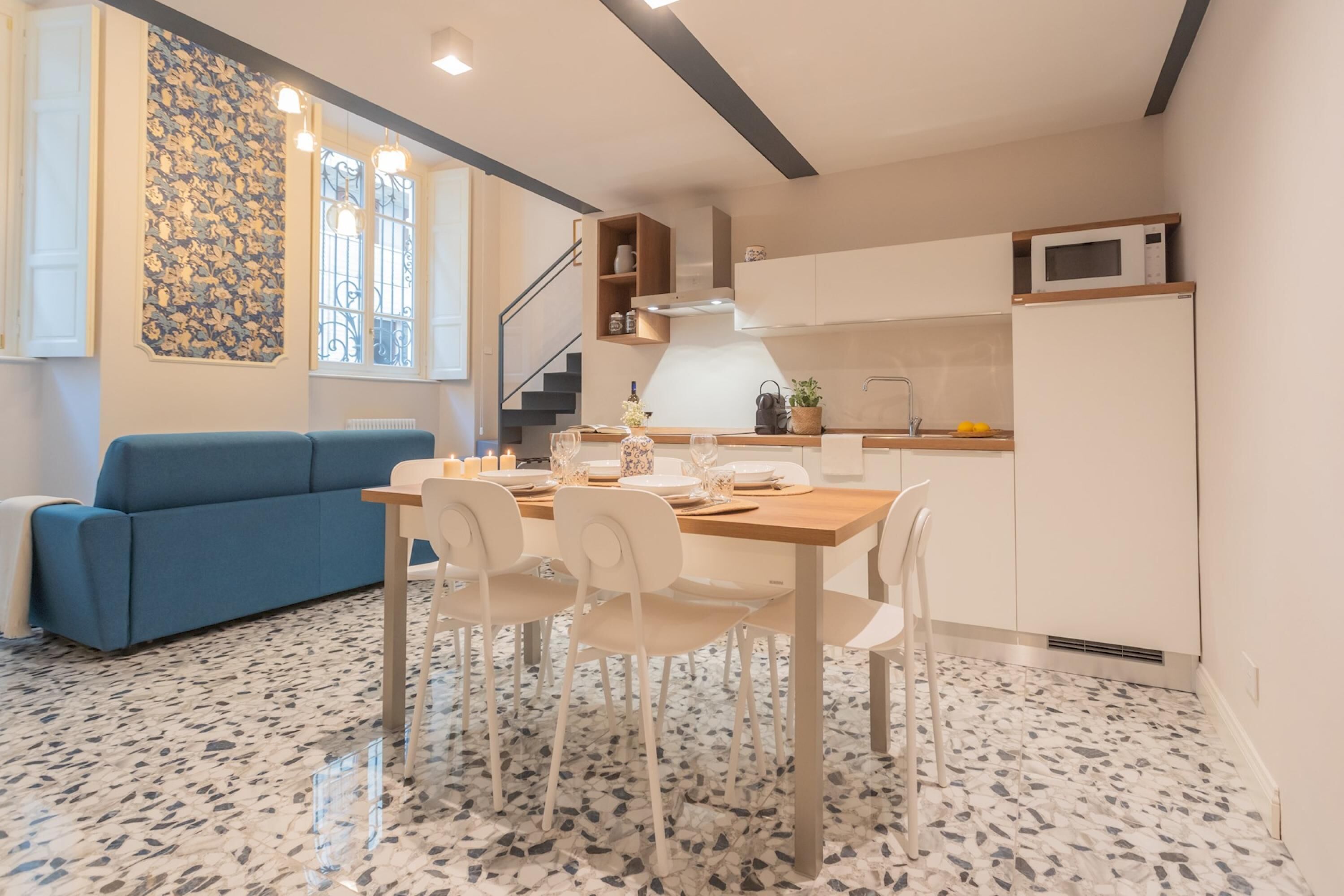 Cinque Giornate 70 Suites by Rent All Como