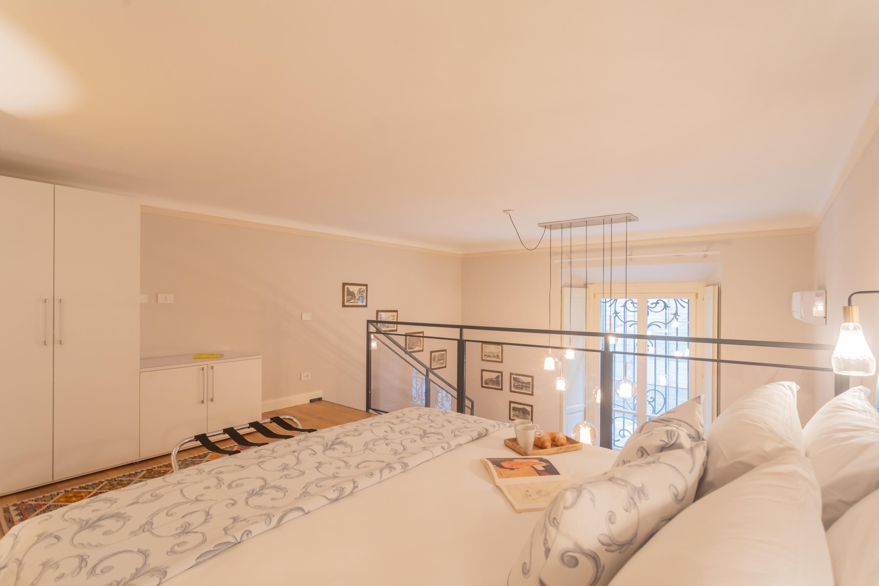 Cinque Giornate 70 Suites by Rent All Como