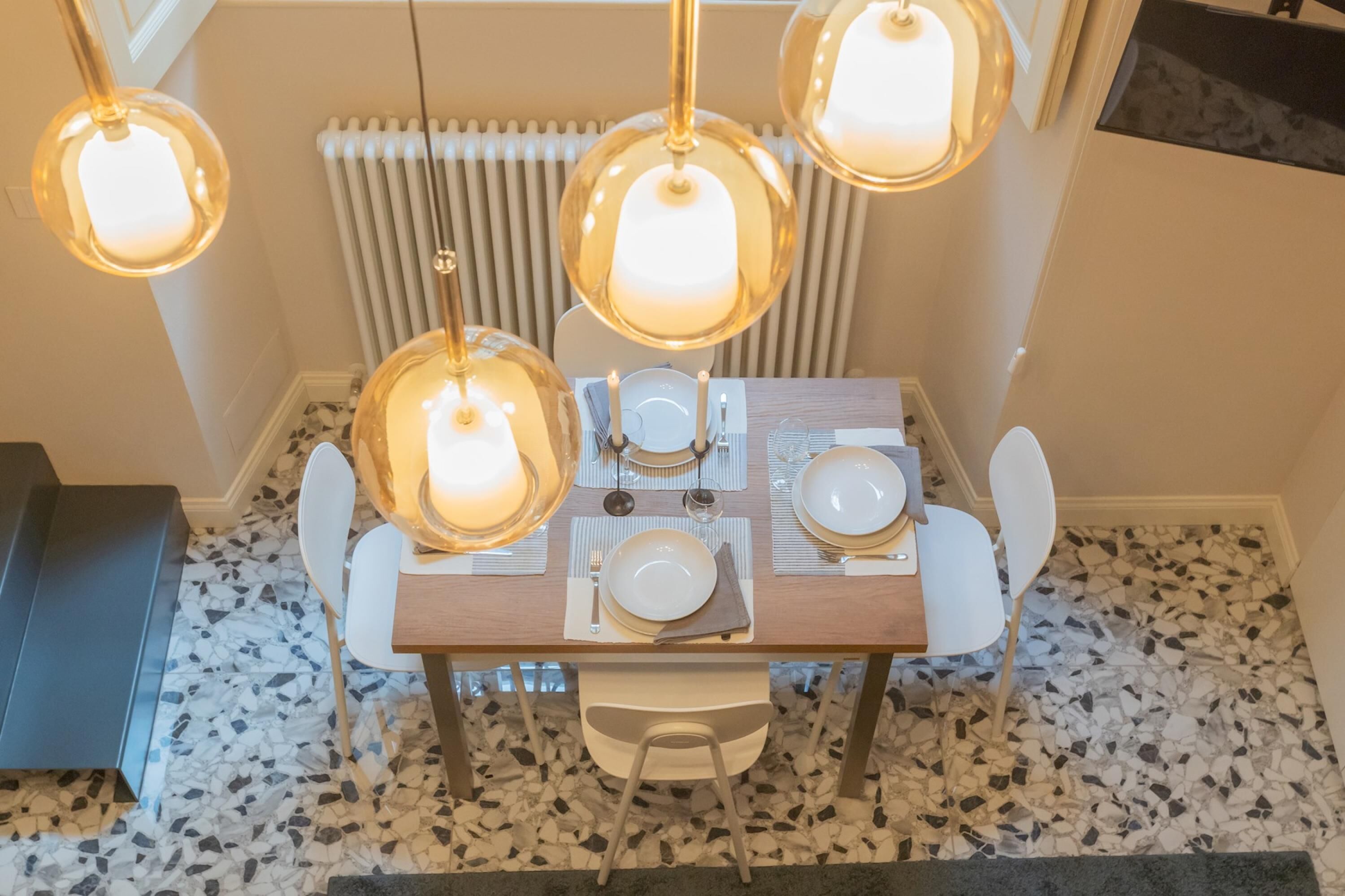 Cinque Giornate 70 Suites by Rent All Como