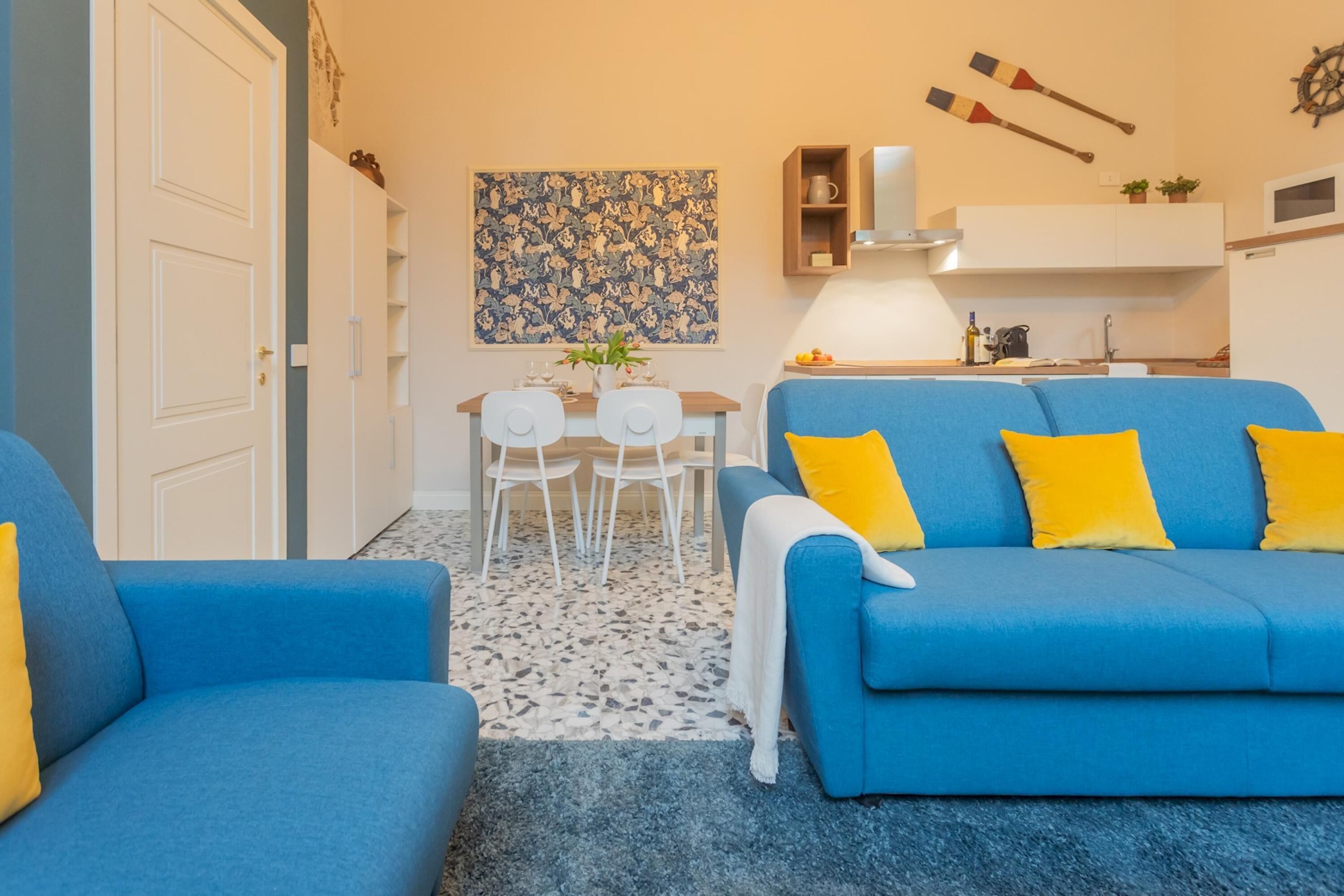 Cinque Giornate 70 Suites by Rent All Como
