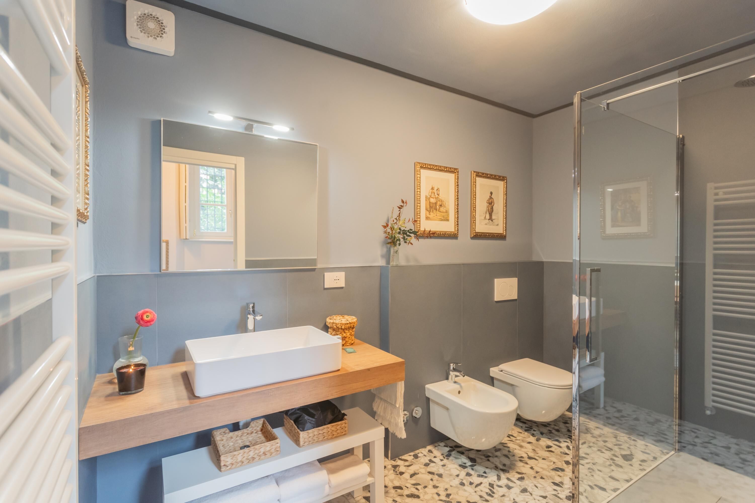 Cinque Giornate 70 Suites by Rent All Como