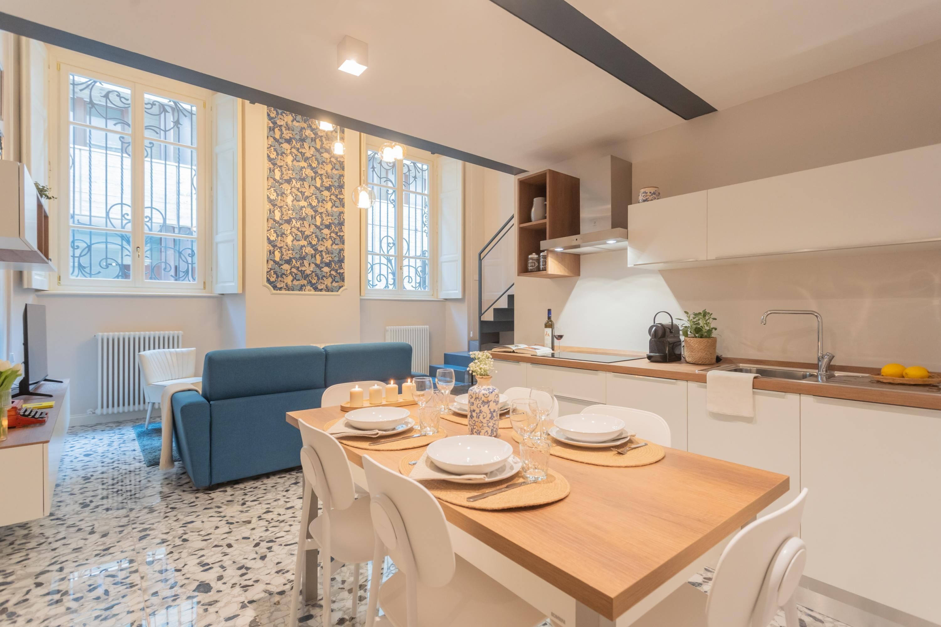 Cinque Giornate 70 Suites by Rent All Como