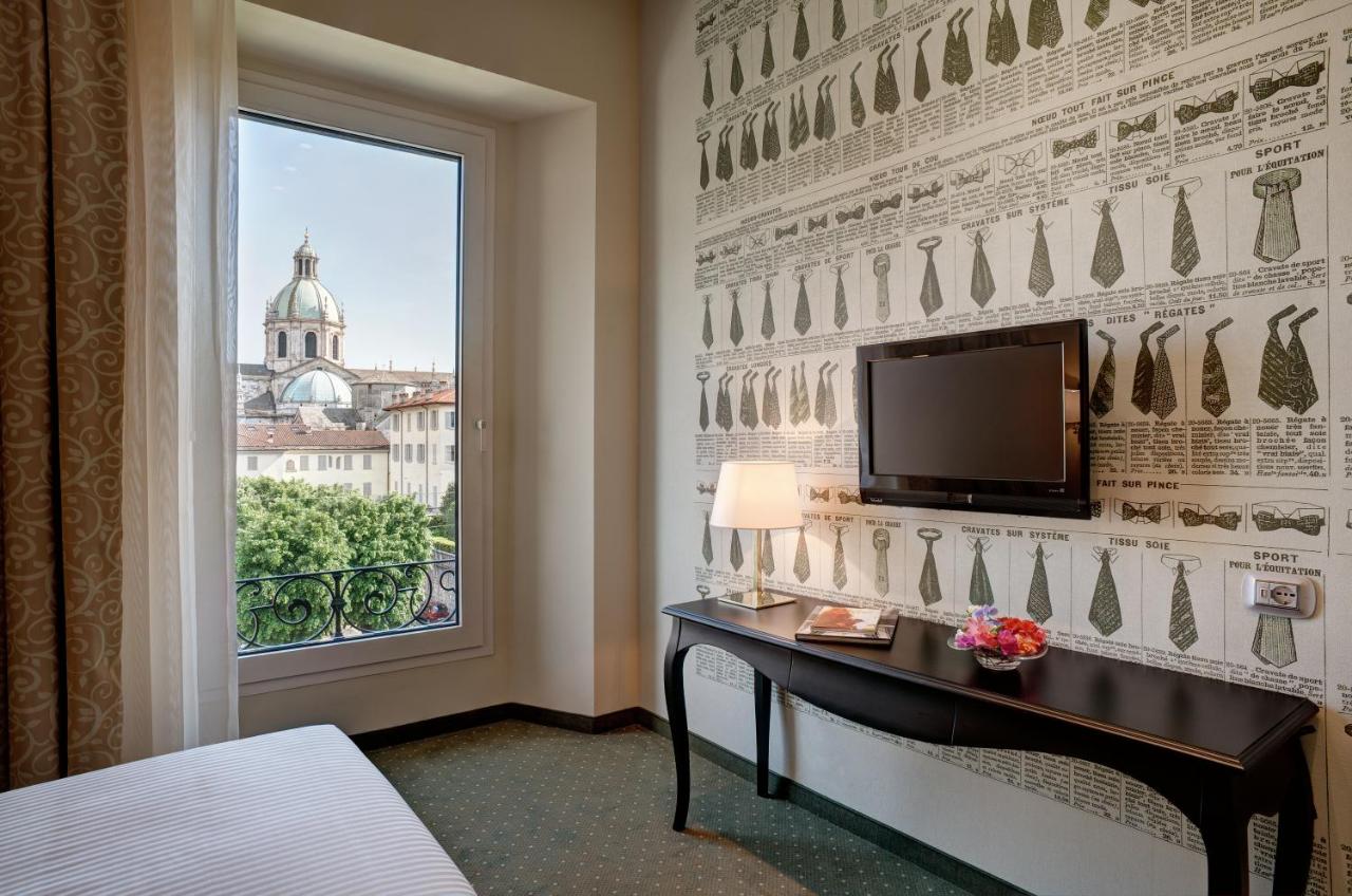Palace Hotel