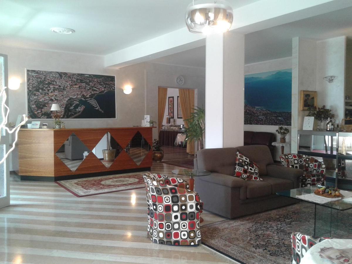 Hotel Astoria
