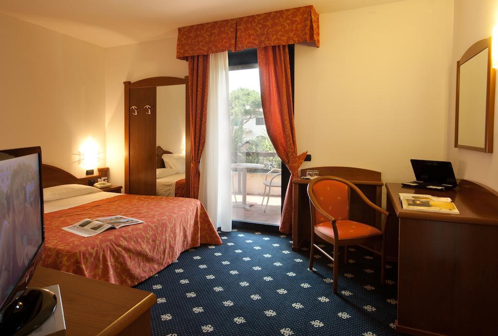 Hotel Lido International