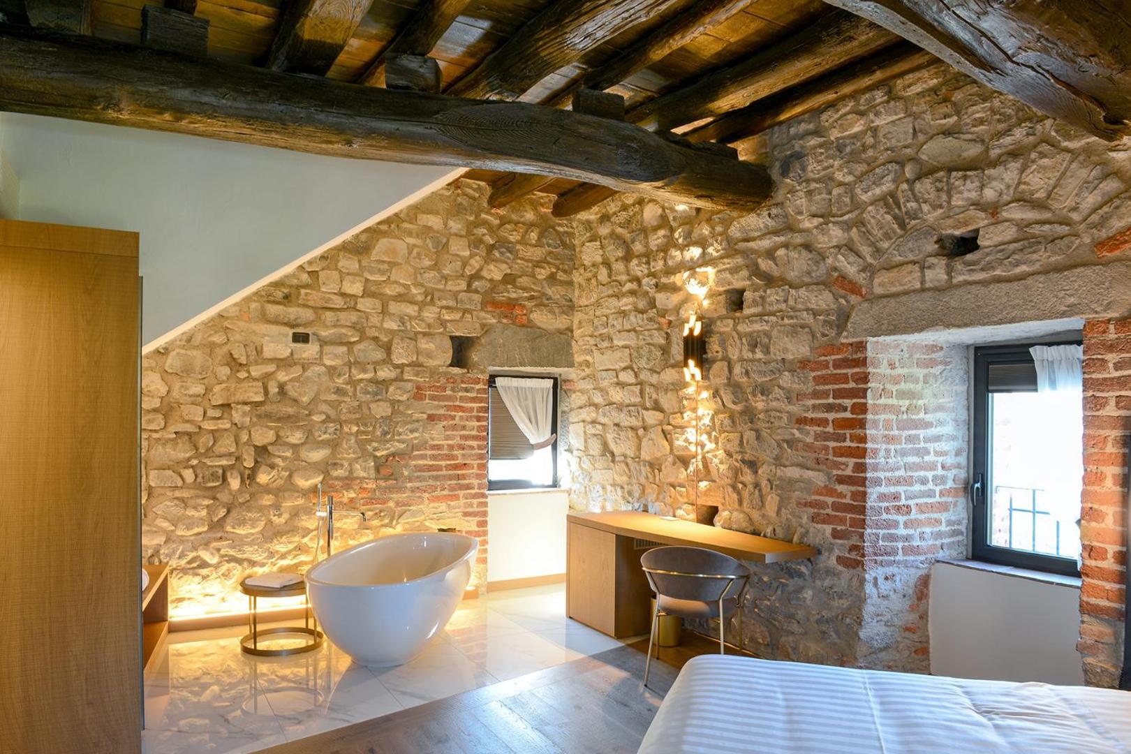 Castello di Casiglio