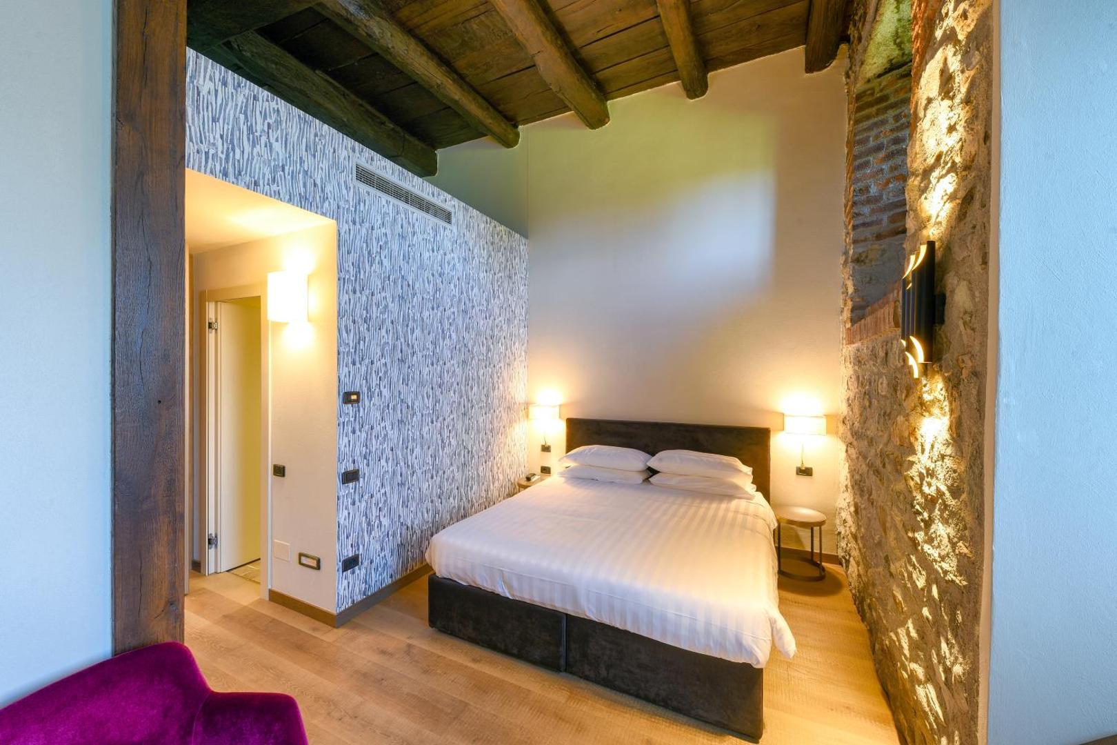 Castello di Casiglio