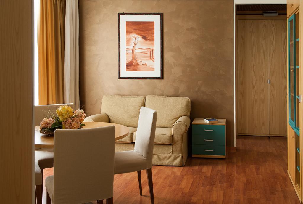 Hotel Leonardo Da Vinci - Erba