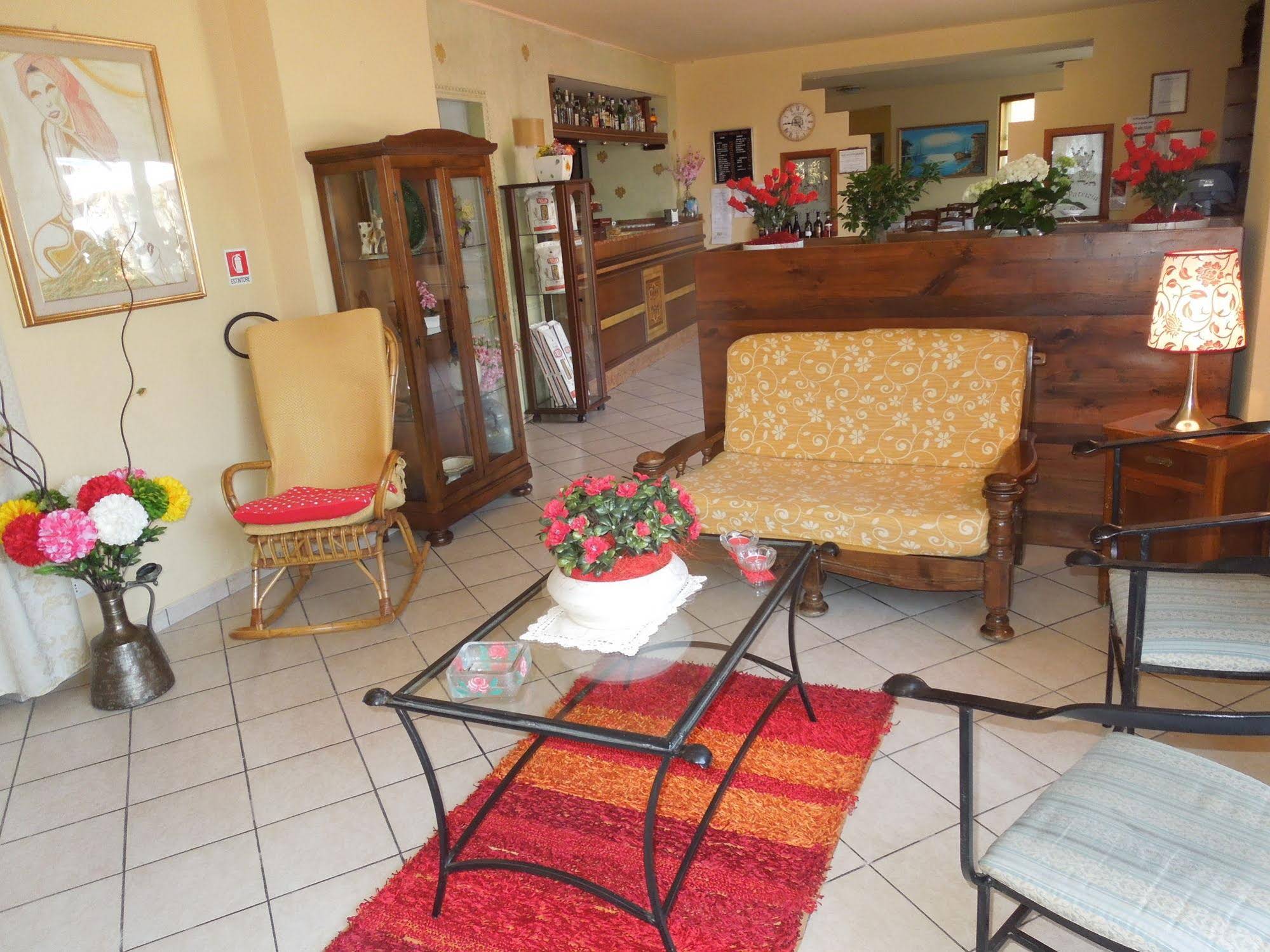 Hotel Touring Gardone Riviera