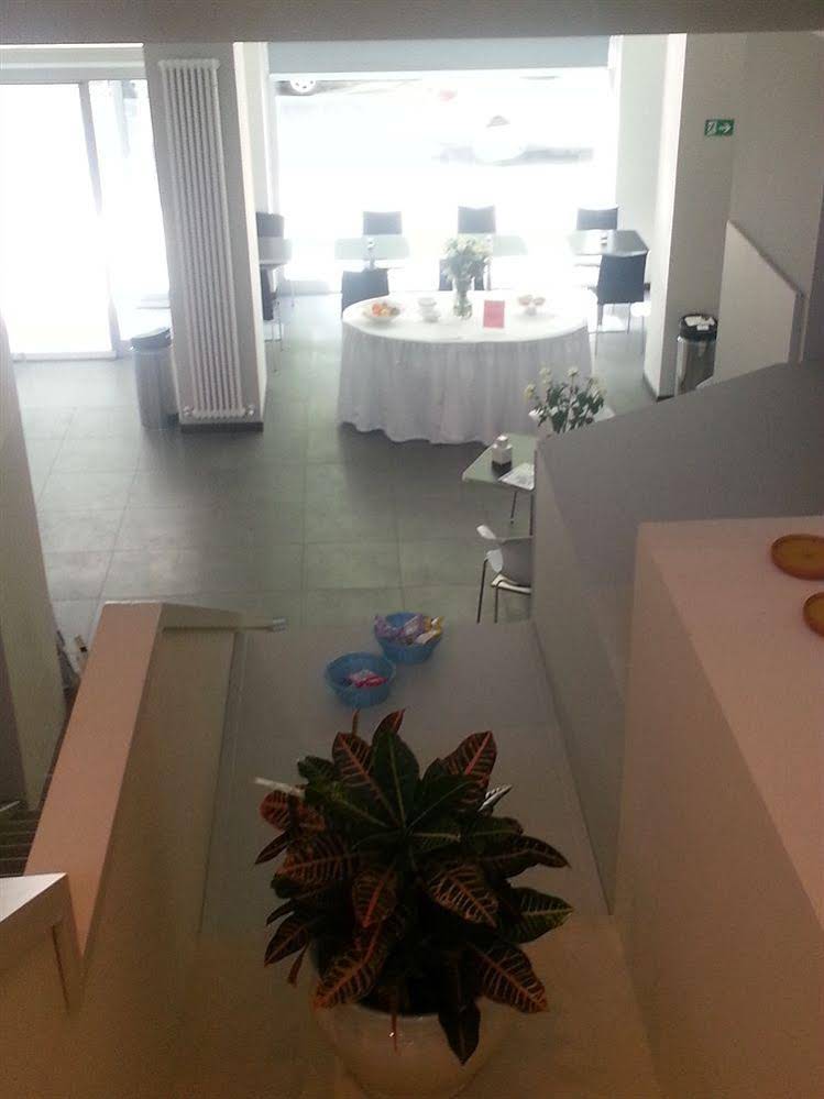 HLL Hotel Lungolago Lecco