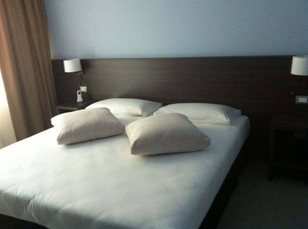 HLL Hotel Lungolago Lecco