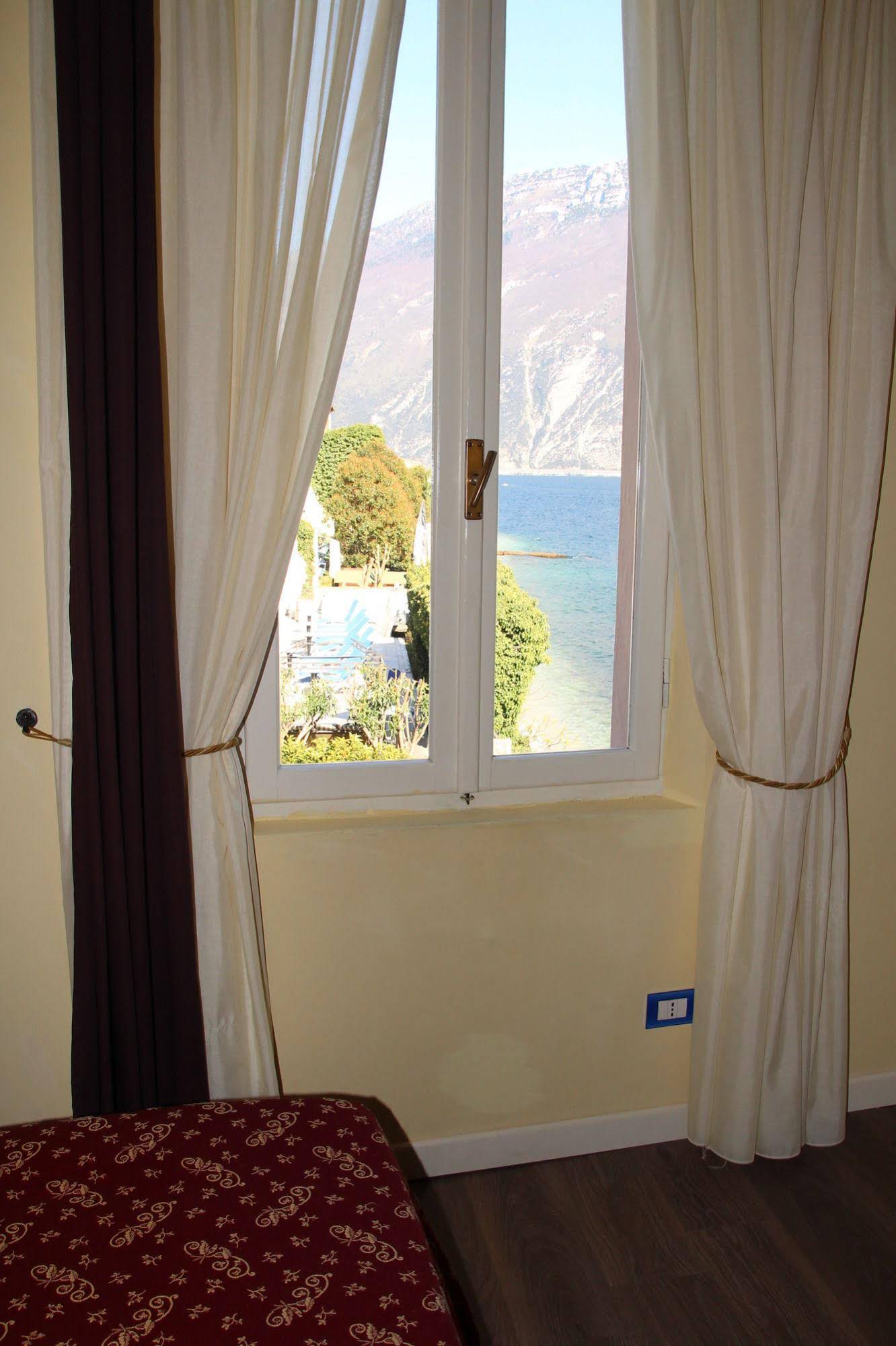 Villa Romantica