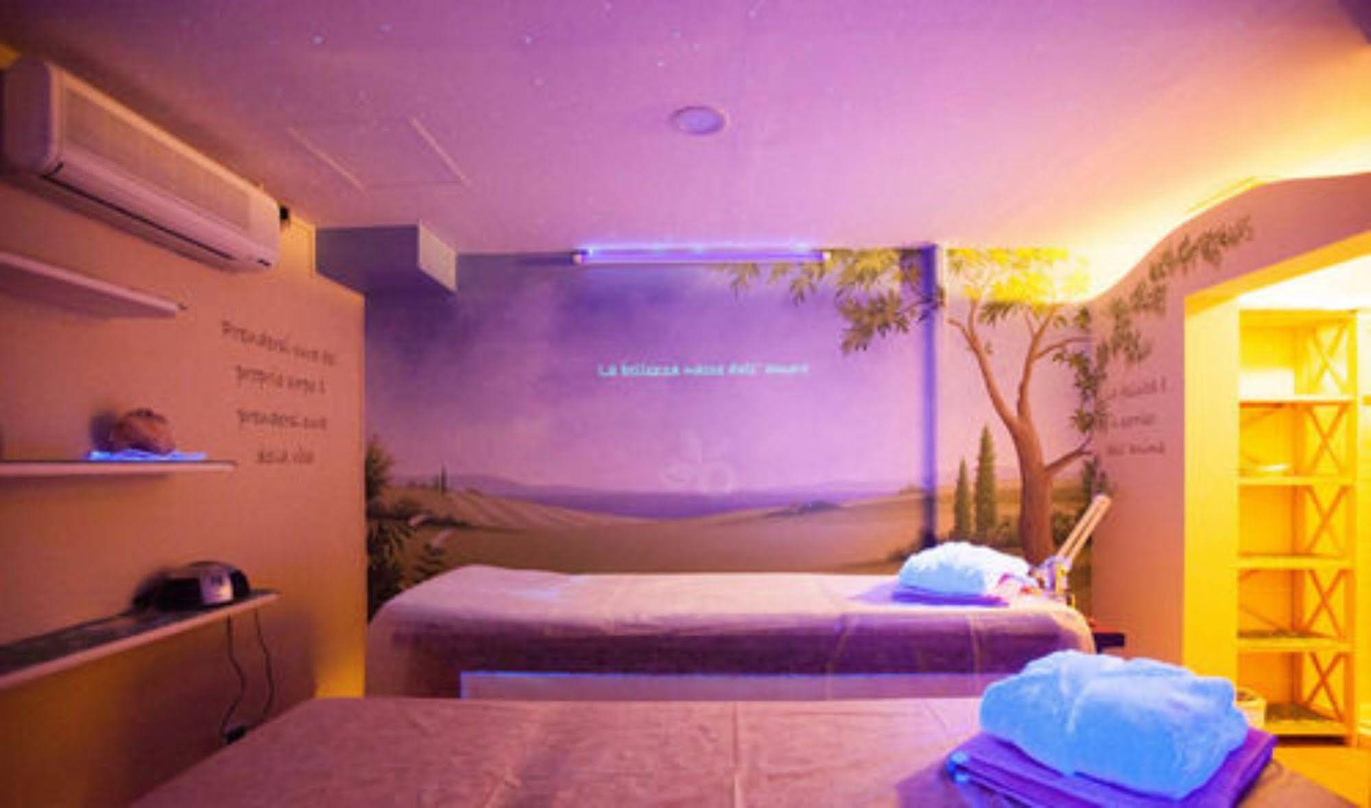 Vip's Motel