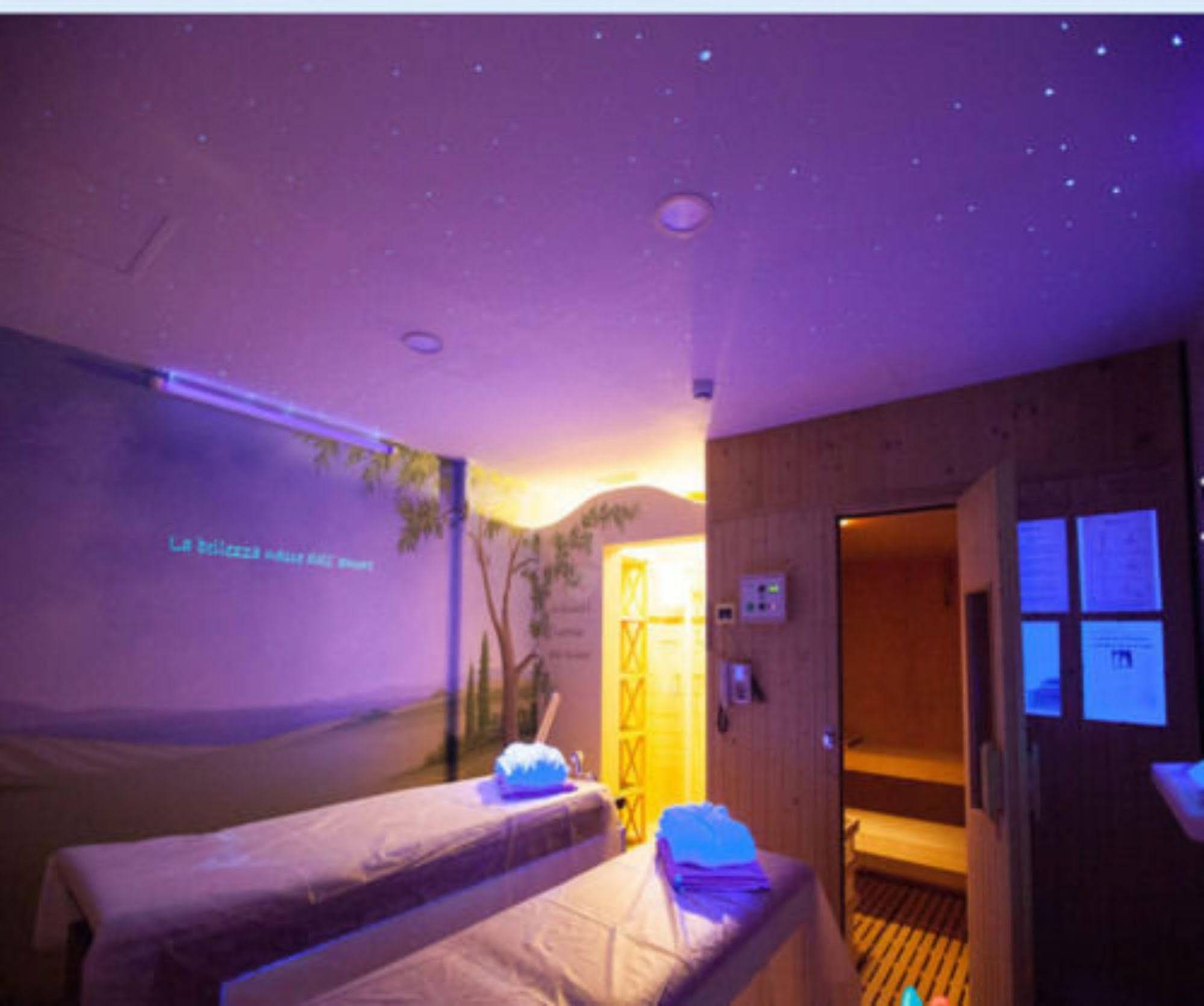 Vip's Motel