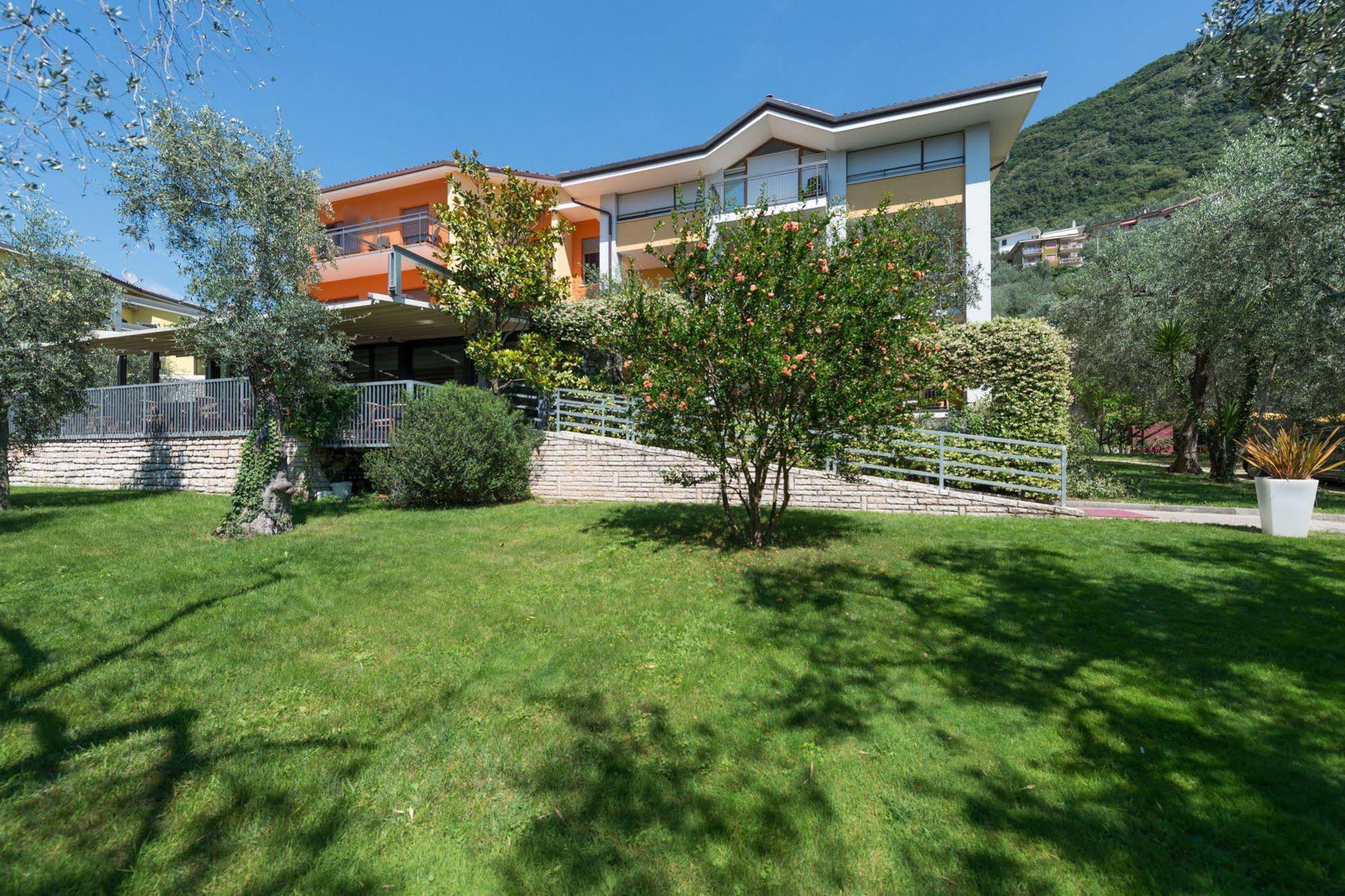 Hotel Catullo