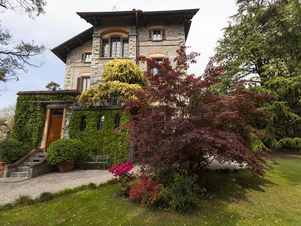 Villa Guzzi Mandello