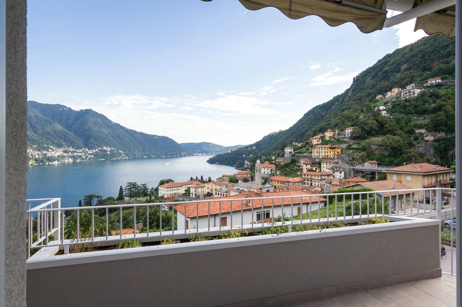 Como Lake Amazing Views