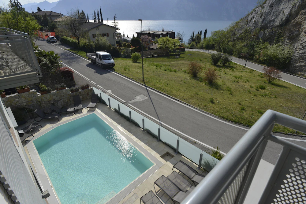 Hi Hotels Torbole Pool & Spa