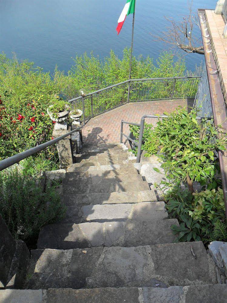 Case Grande Lago Varenna