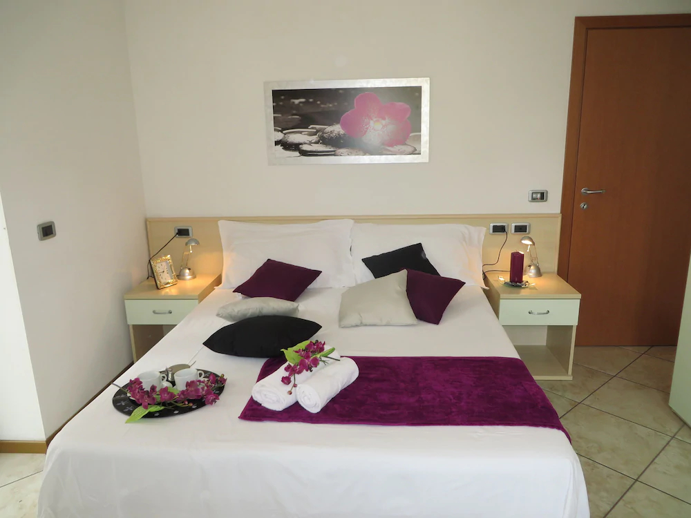 Bella Villa Apartments