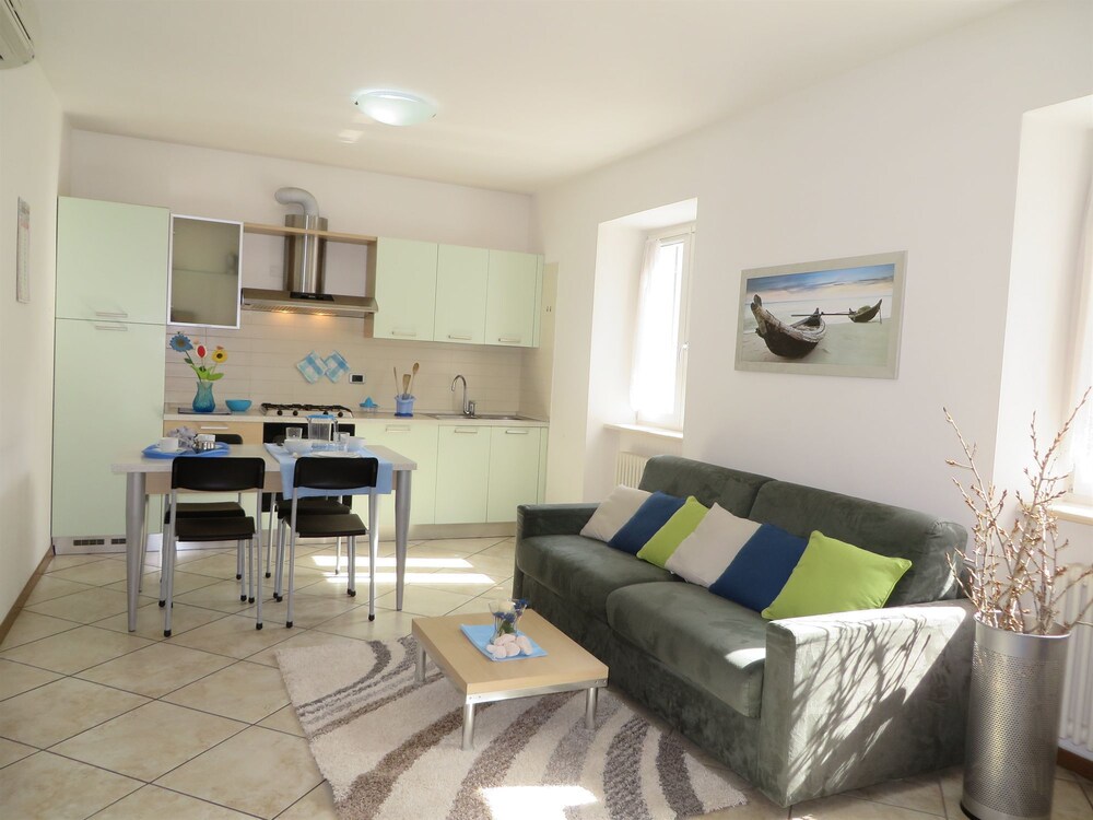 Bella Villa Apartments
