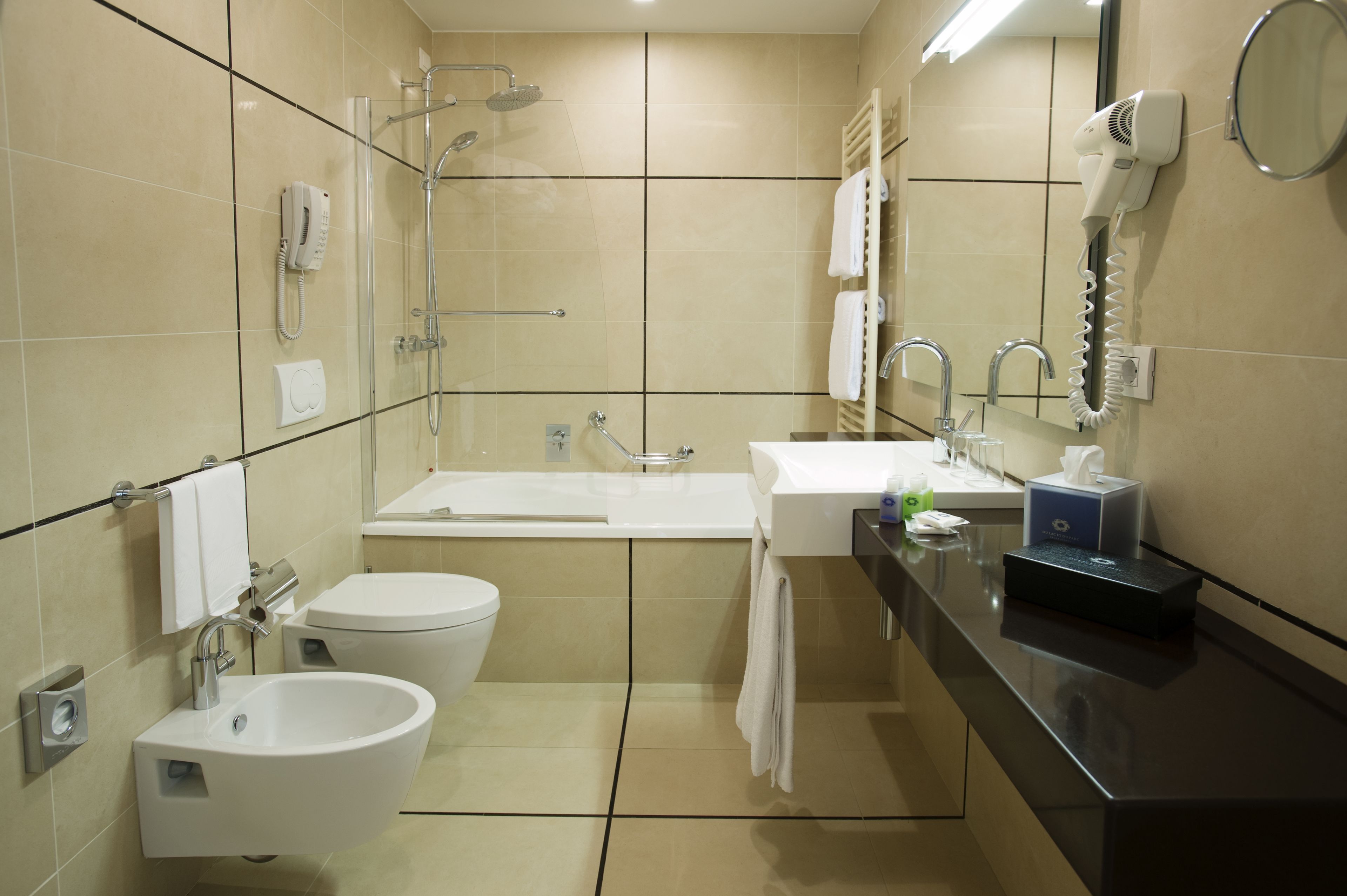 Du Lac et Du Parc Grand Resort