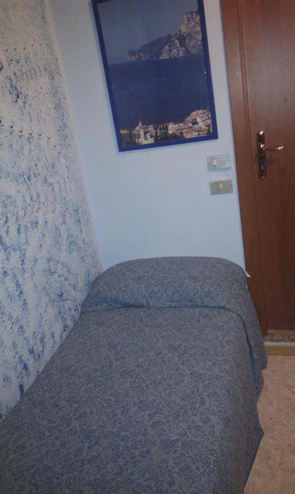 Hotel Canarino