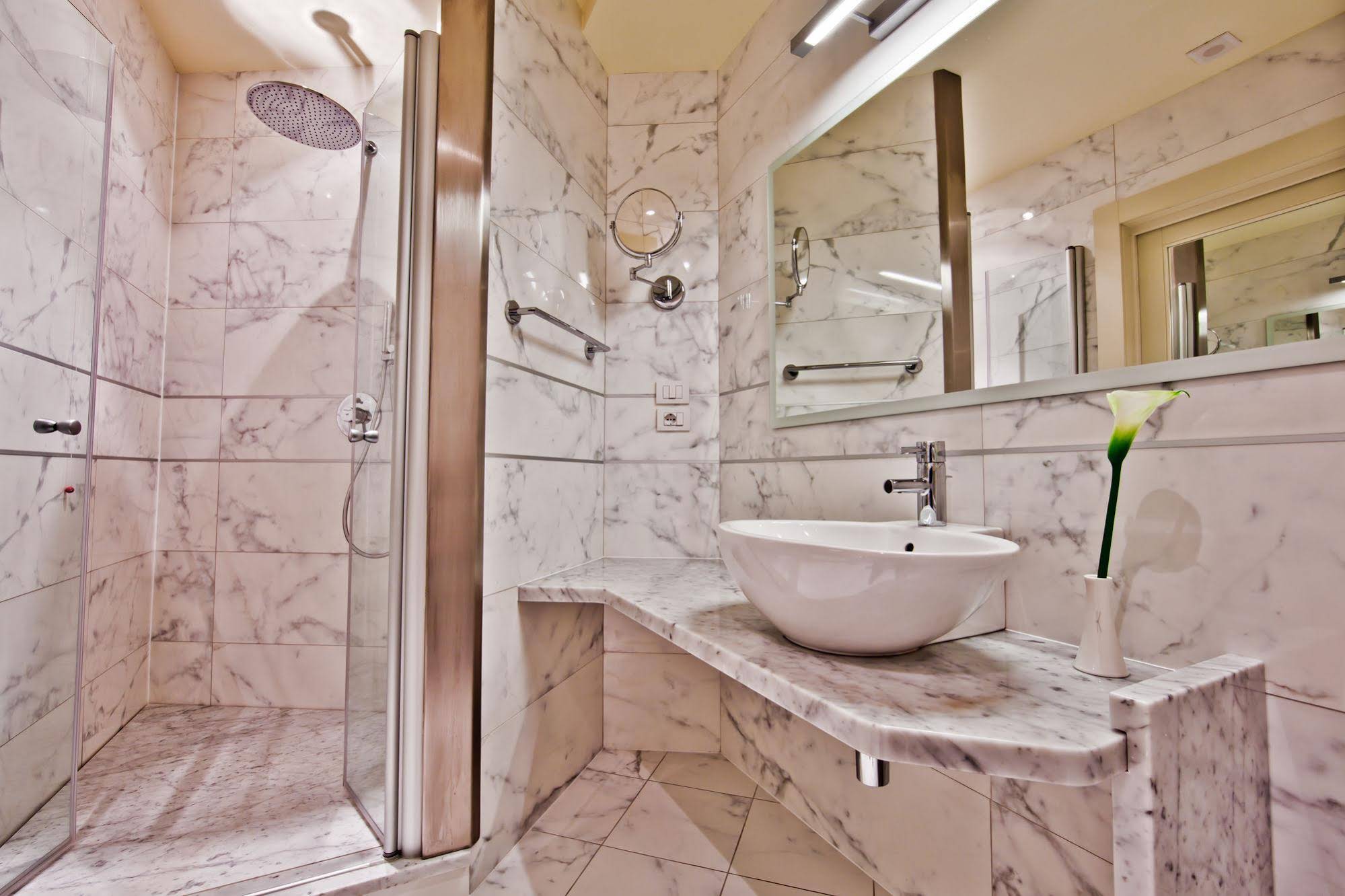 Hotel Kristal Palace