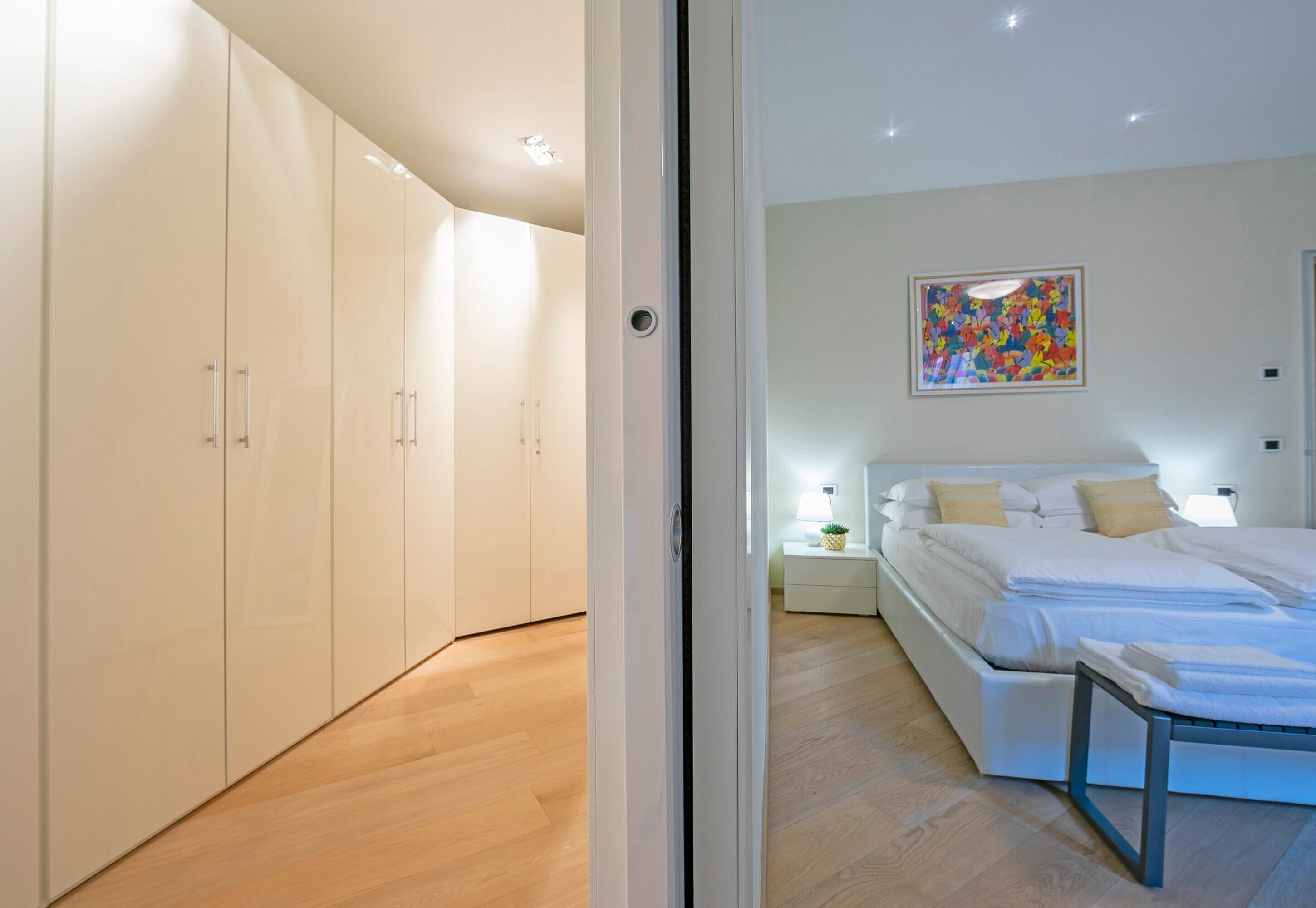 Les Suites Di Sara
