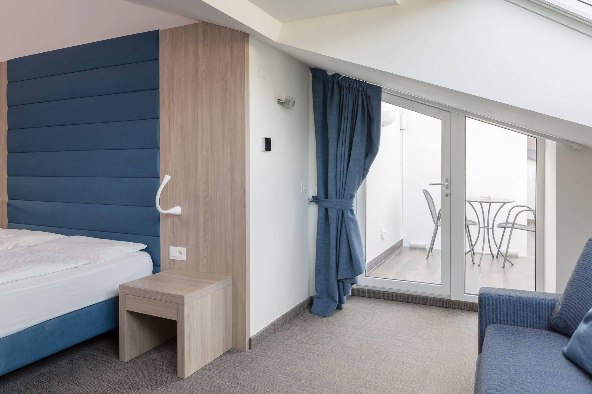 Panoramic Hotel Benacus