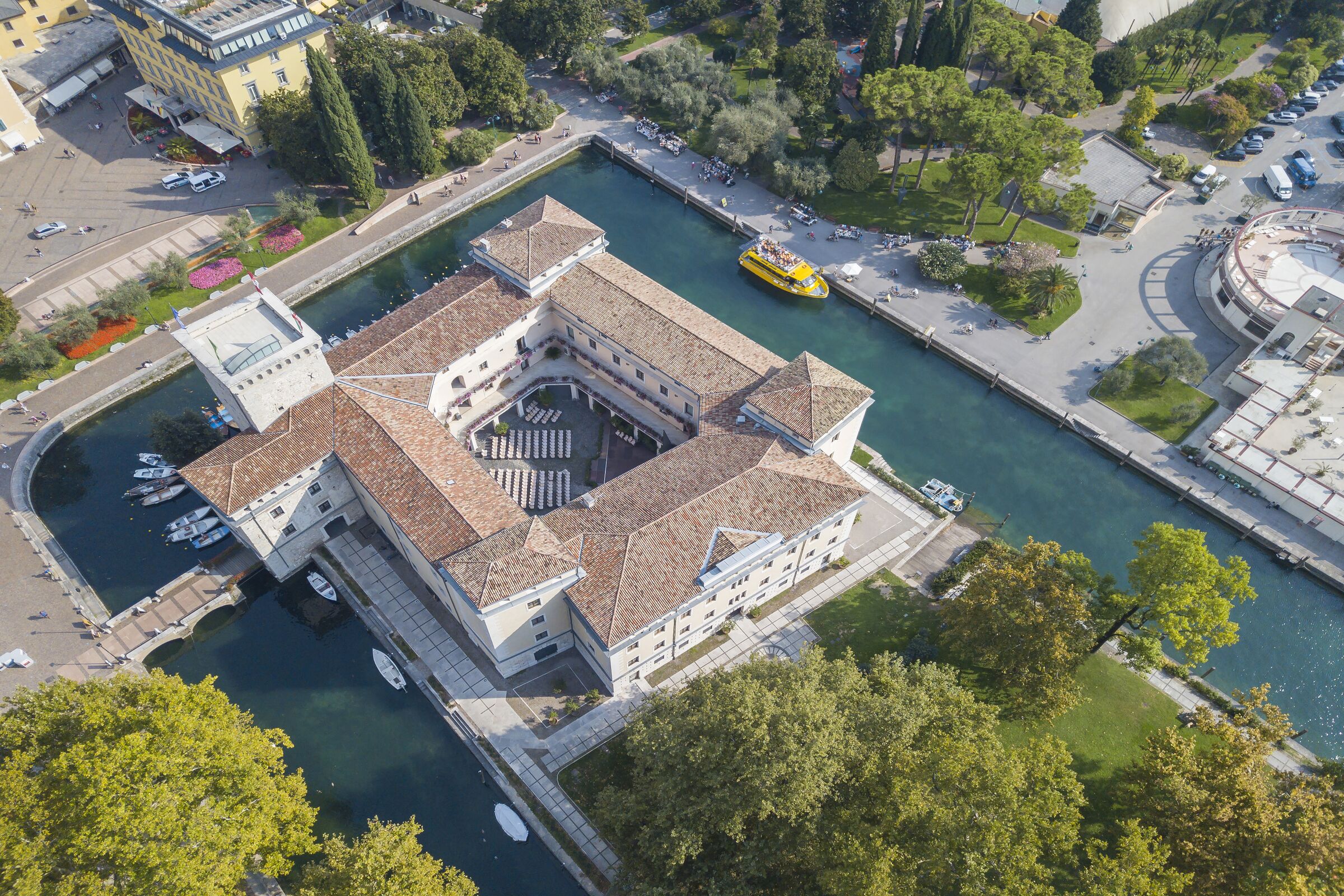 Residenza Rocca del Lago