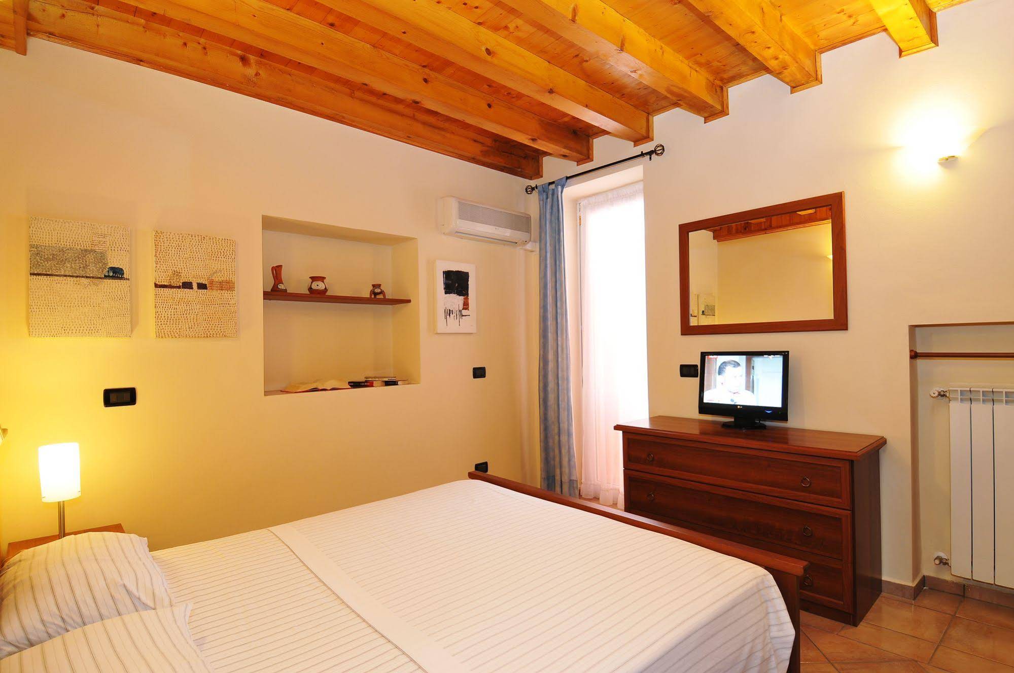 Antiche Rive Holidays Apartments
