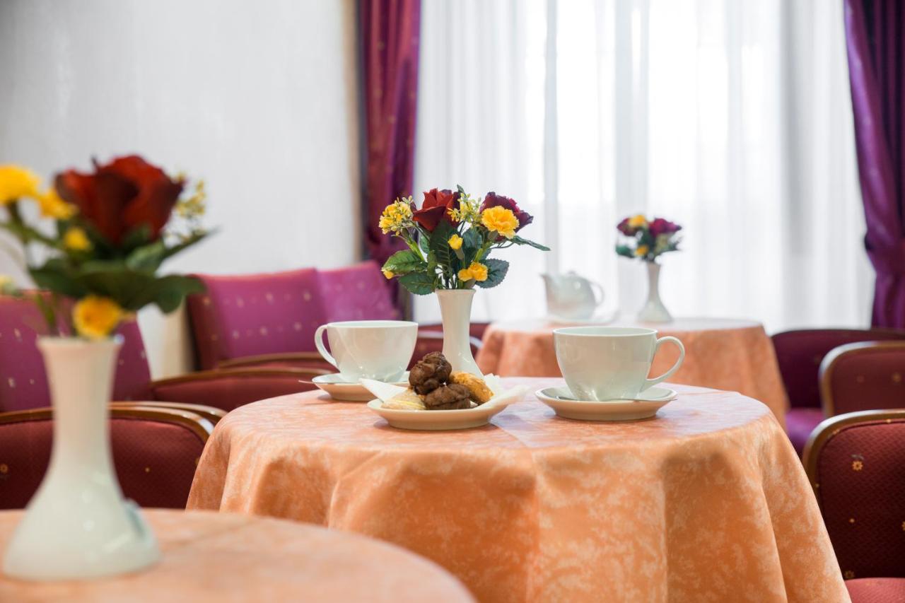 Gardenia Hotel
