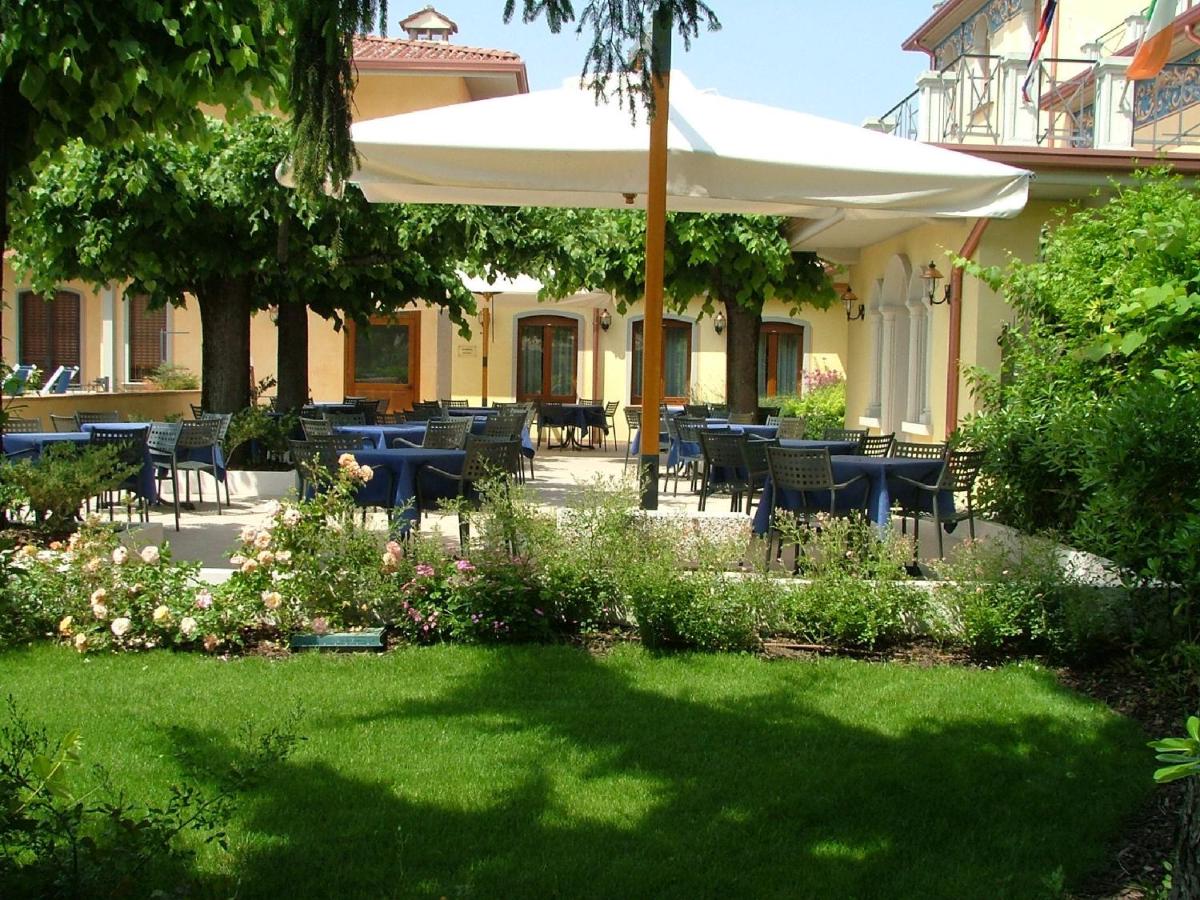Gardenia Hotel