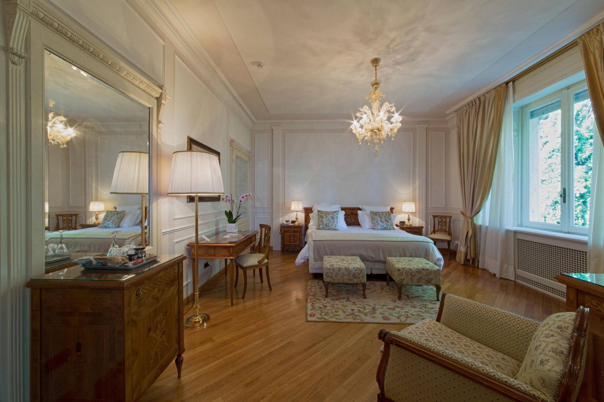 Villa Cortine Palace