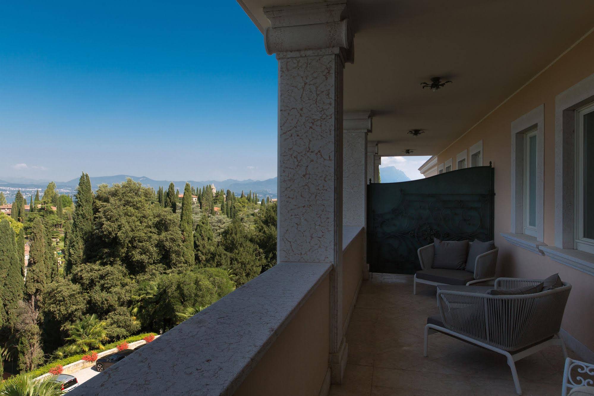 Villa Cortine Palace