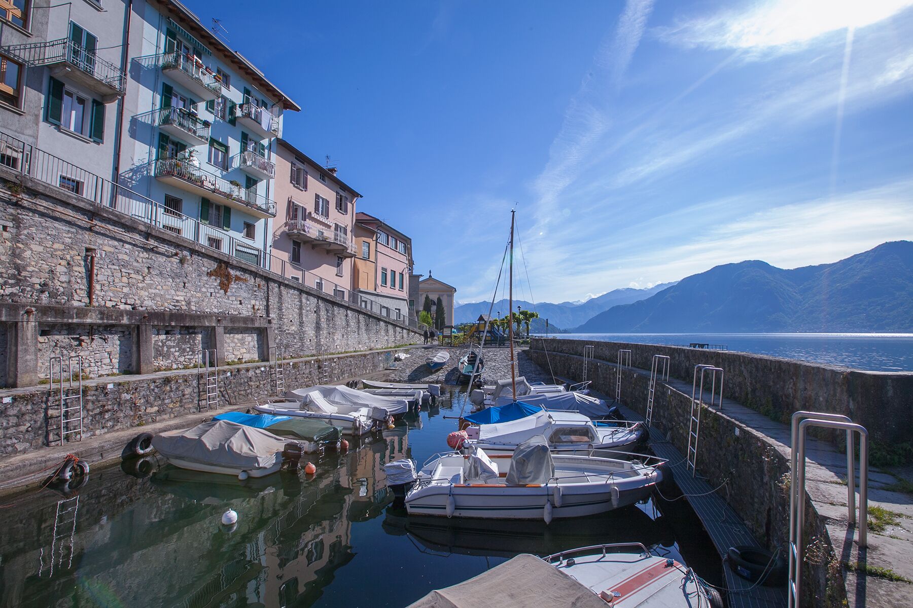 Fontana Del Lago