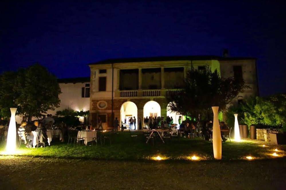 Relais Villa Gozzi B&B