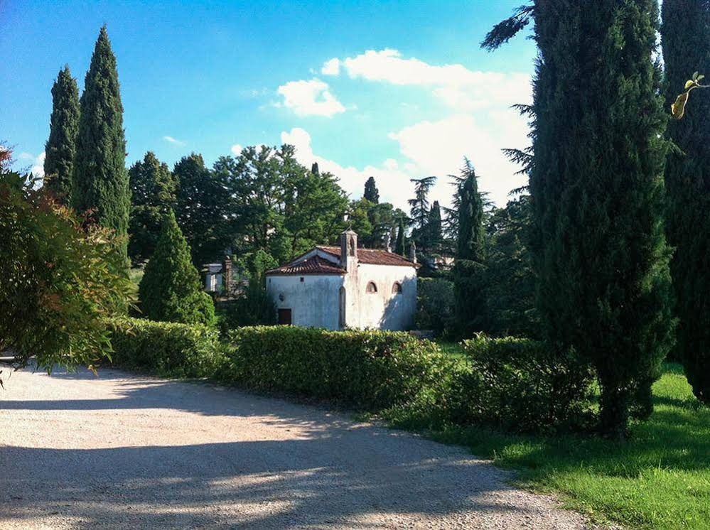 Relais Villa Gozzi B&B