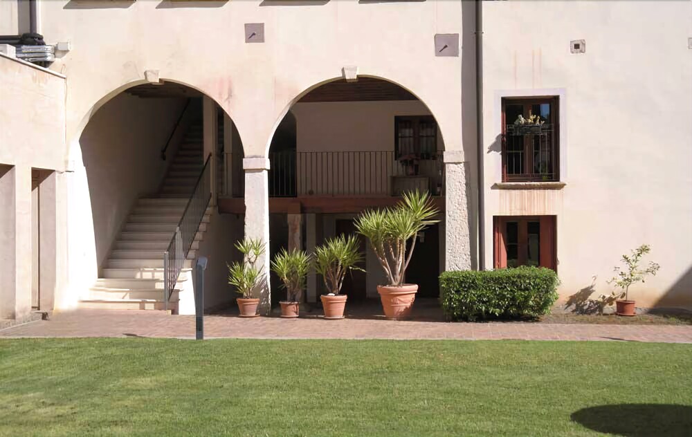 Attico25