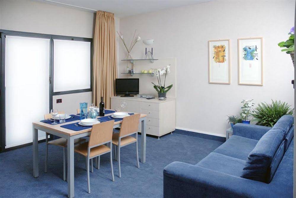 Cristoforo Colombo Apartments