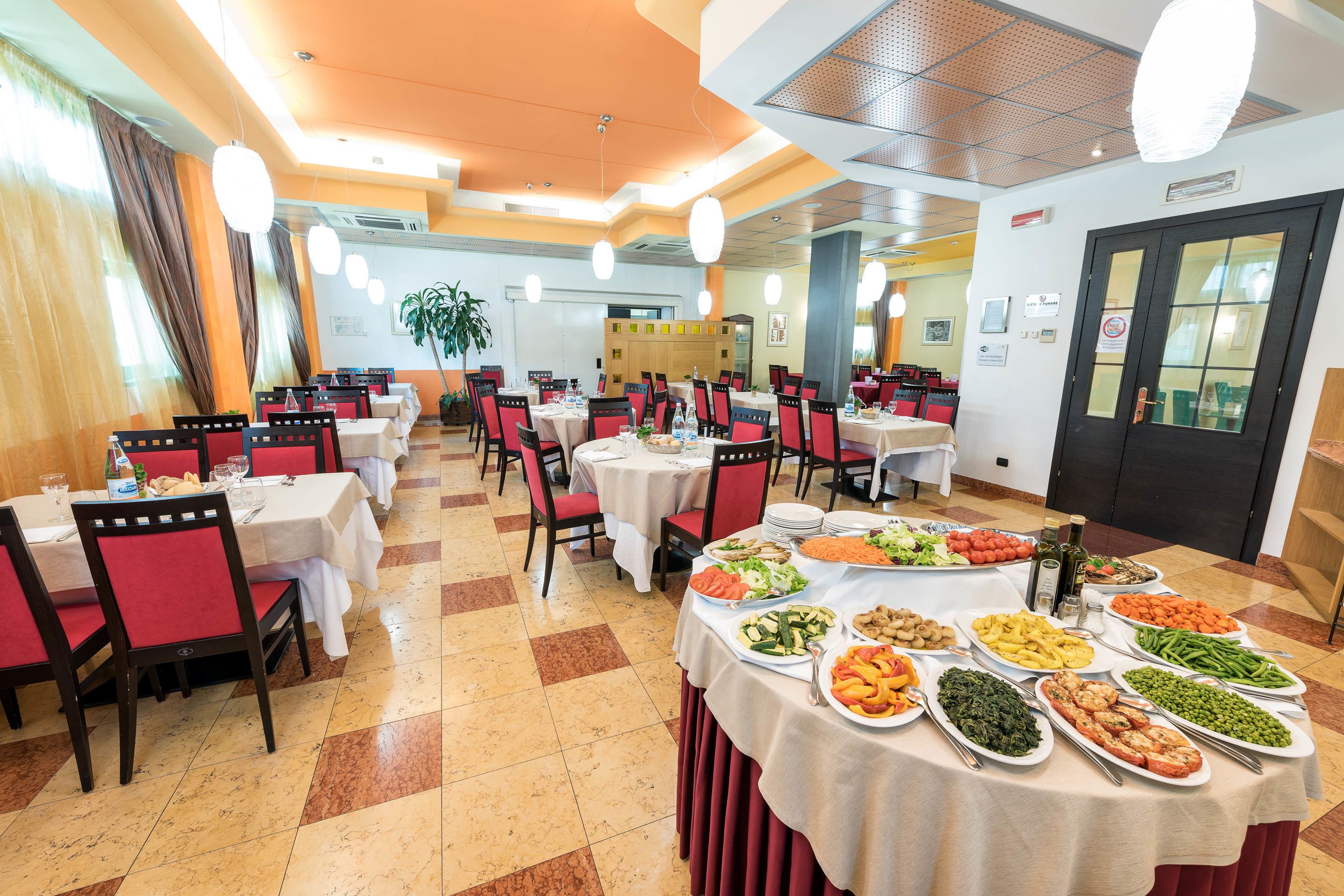 West Point Airport Hotel