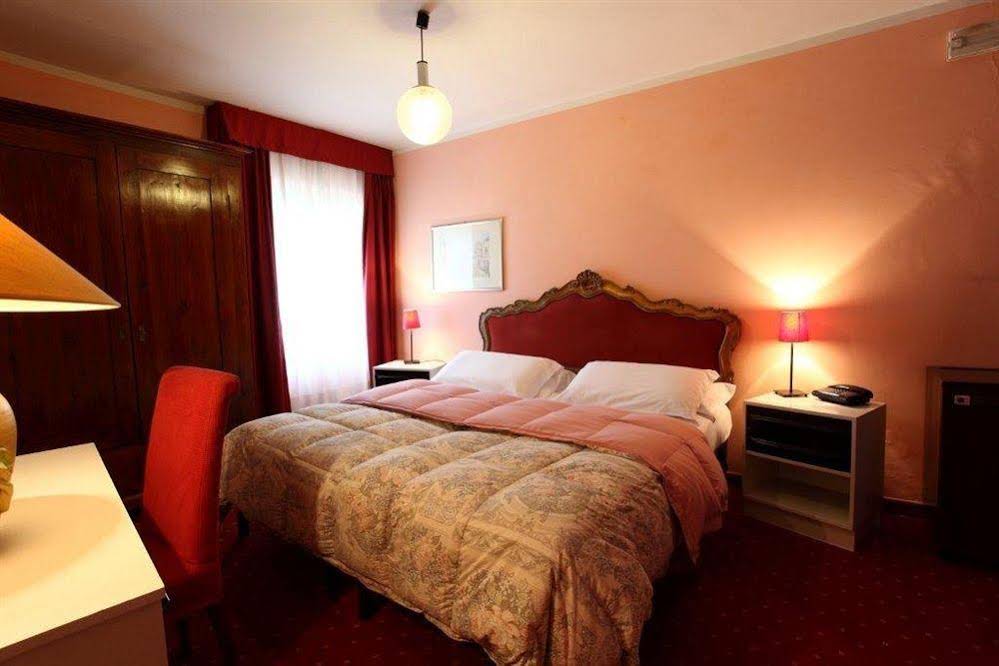 Hotel Nuovo De Cesaro