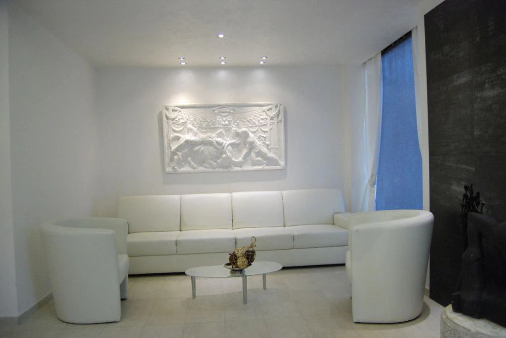 City of Art Venice LLoyd