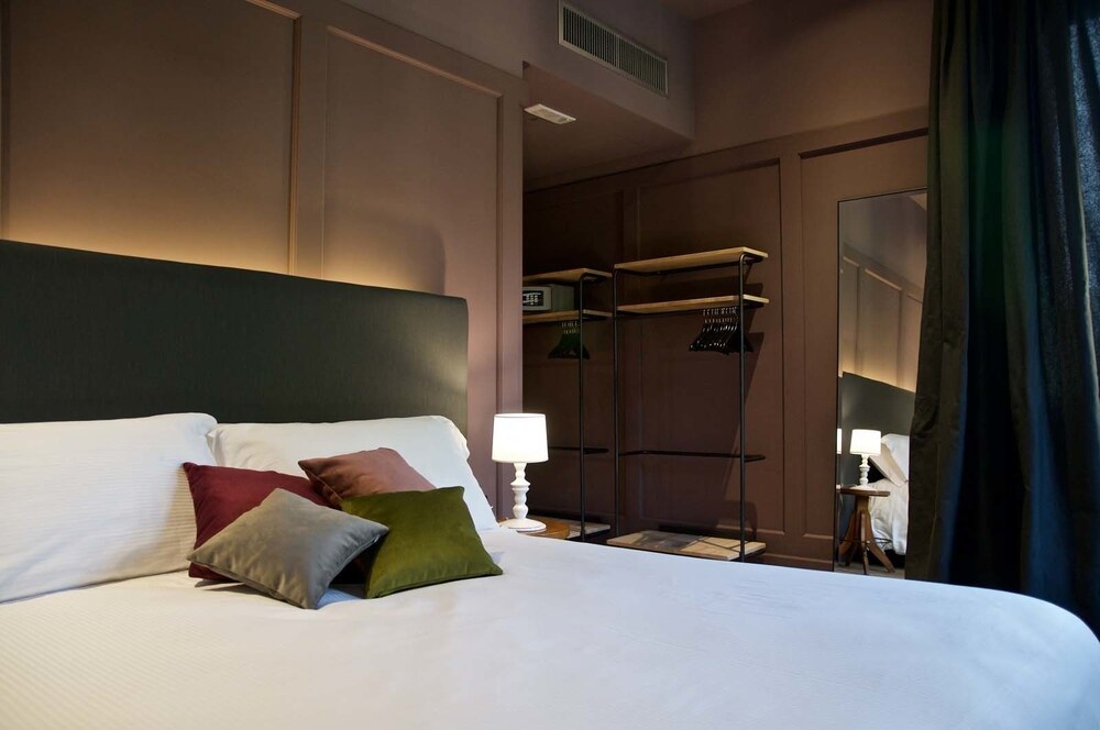 Hotel 5 Colonne