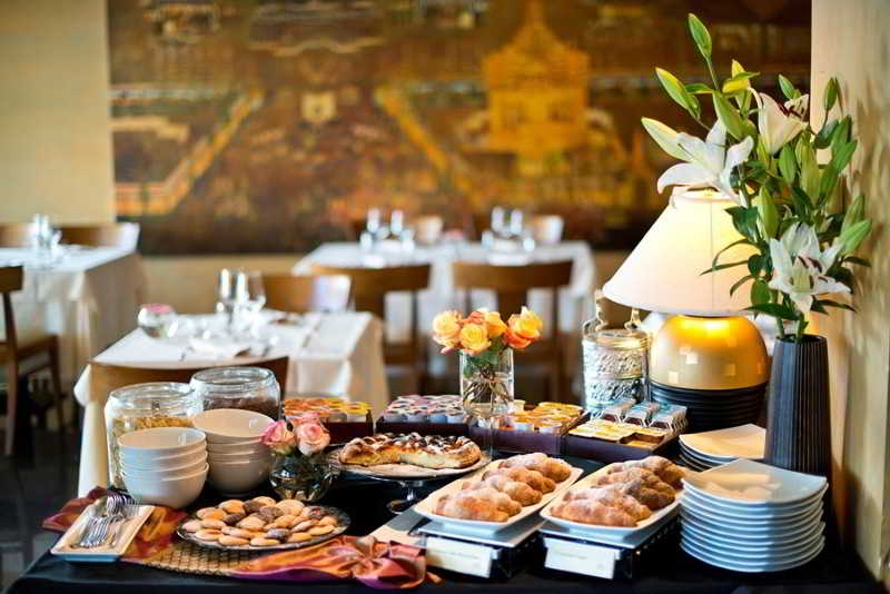 Thai Si Royal Thai Spa & Hotel