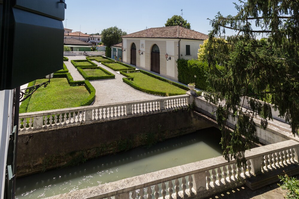 Villa Volpi