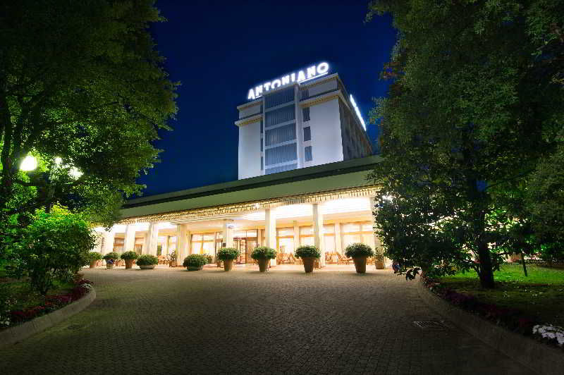 Hotel Antoniano